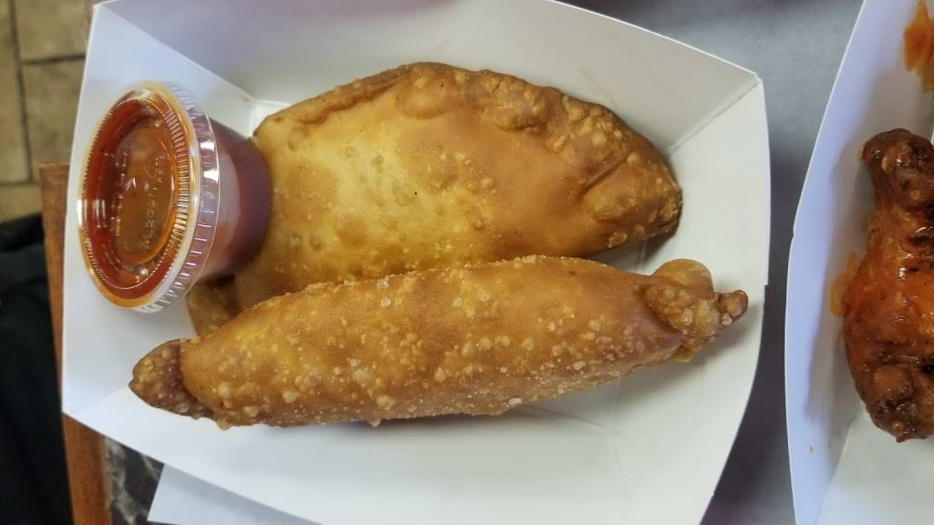 Sempre Fame Gourmet Grill and BBQ Restaurant & Catering | restaurant | 374 Tulip Ave, Floral Park, NY 11001, USA | 5164887900 OR +1 516-488-7900