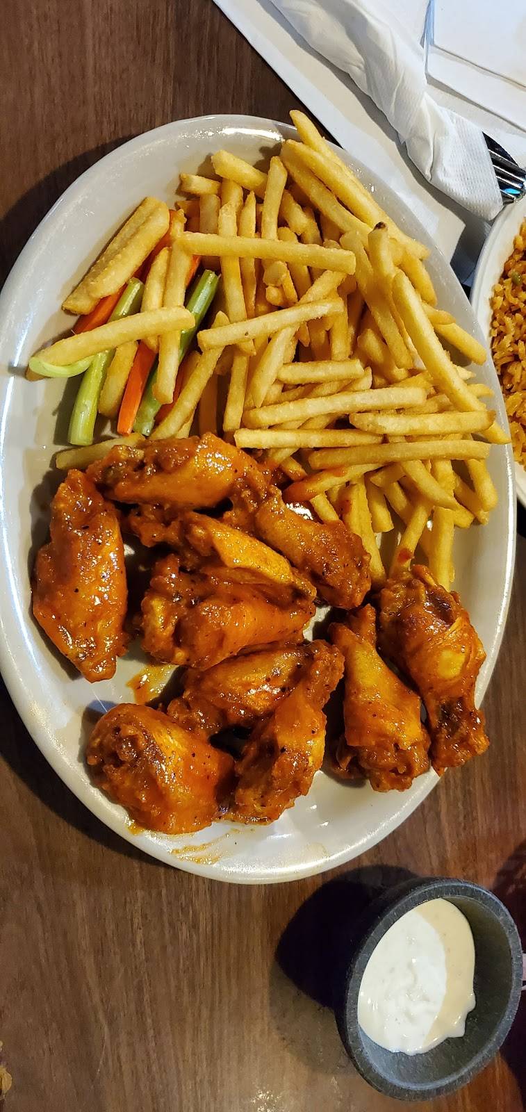 Alexs Tacos & Wings | restaurant | 2202 Circle Dr, Columbia, TN 38401, USA | 9315482297 OR +1 931-548-2297