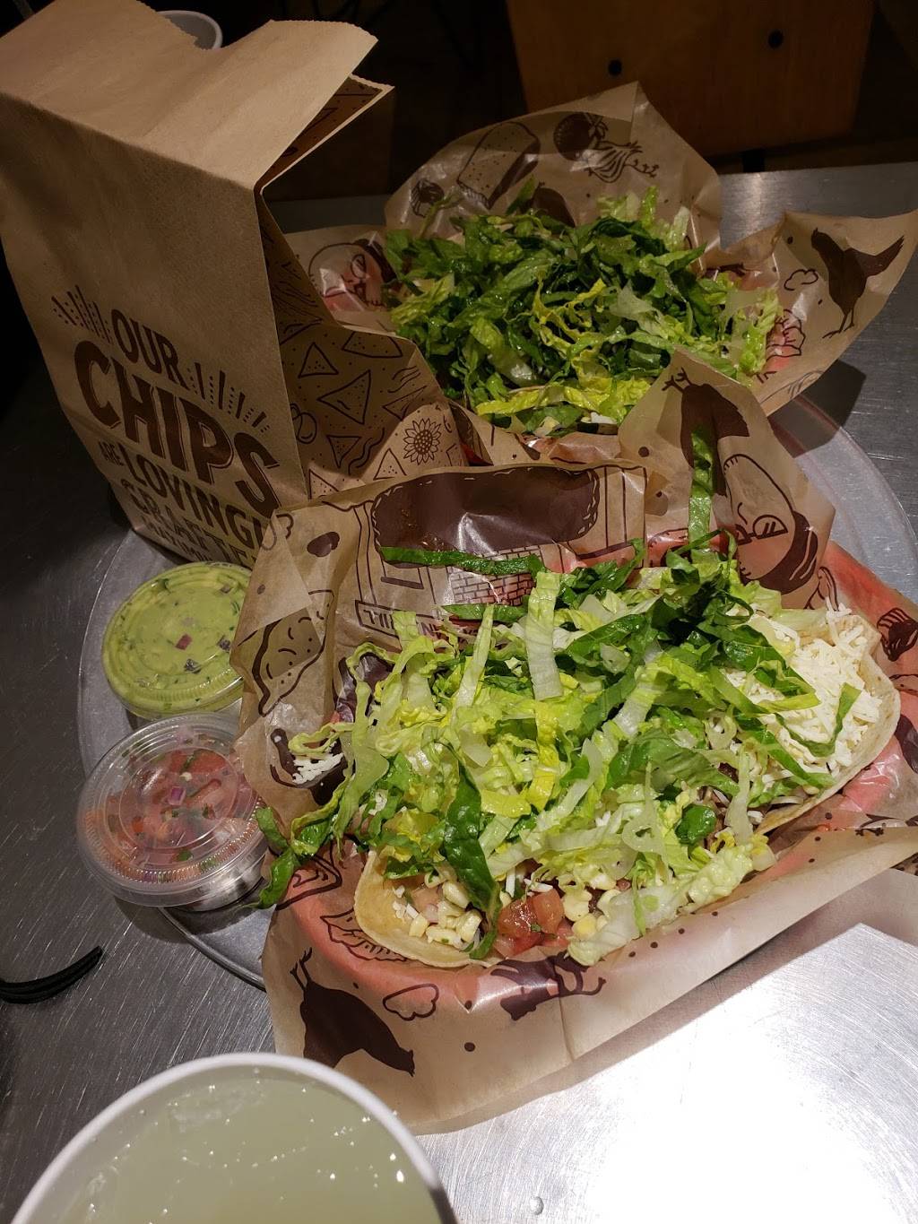Chipotle Mexican Grill | restaurant | 1050 Gilman St, Berkeley, CA 94710, USA | 5105266047 OR +1 510-526-6047