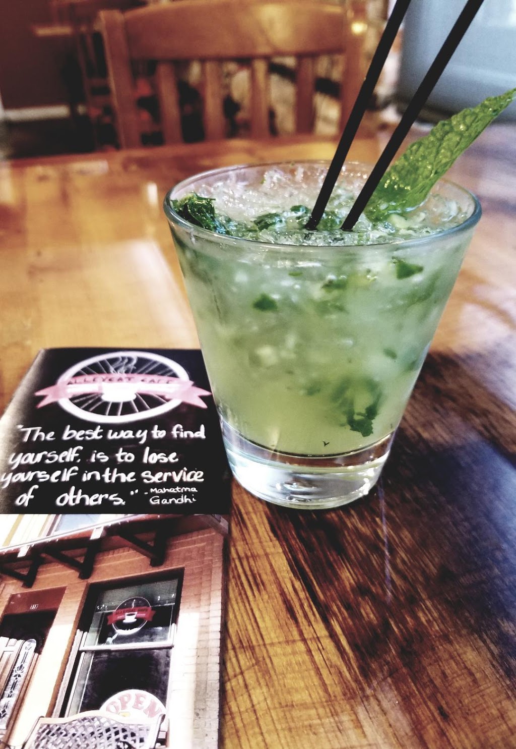 Alley Cat Cafe | cafe | 31 N Saginaw St, Pontiac, MI 48342, USA | 2484997427 OR +1 248-499-7427