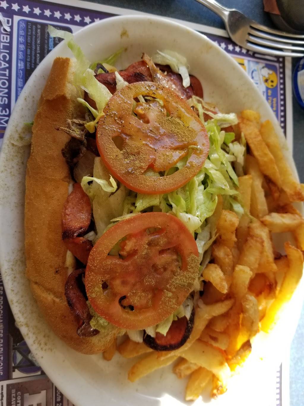 Restaurant Vito | restaurant | 141 Rue Champlain, Saint-Jean-sur-Richelieu, QC J3B 6V5, Canada | 4503470482 OR +1 450-347-0482