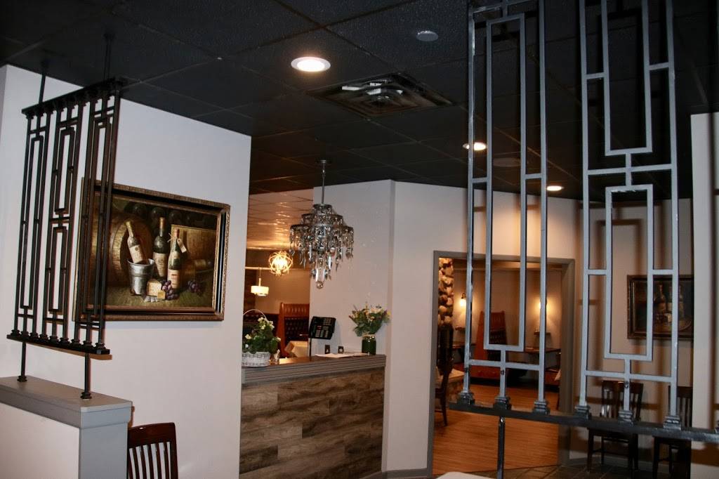 Armelis Restaurant & Pizzeria | restaurant | 5507, 16201 W National Ave, New Berlin, WI 53151, USA | 2627866699 OR +1 262-786-6699