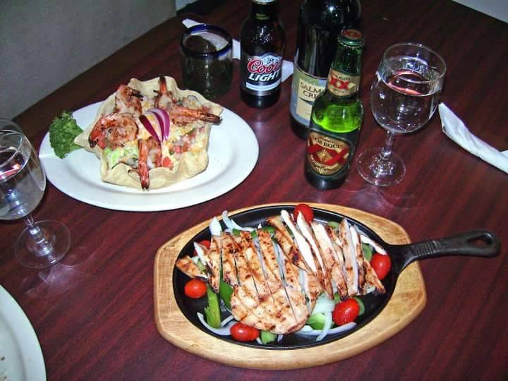 Bertos Tex-Mex Grill | restaurant | 9 Market, Beaufort, SC 29906, USA | 8436441925 OR +1 843-644-1925