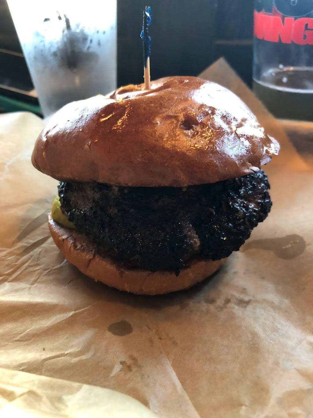 Blue Door Pub — Lyn-Lake | restaurant | 3006 Lyndale Ave S, Minneapolis, MN 55408, USA | 6123534838 OR +1 612-353-4838