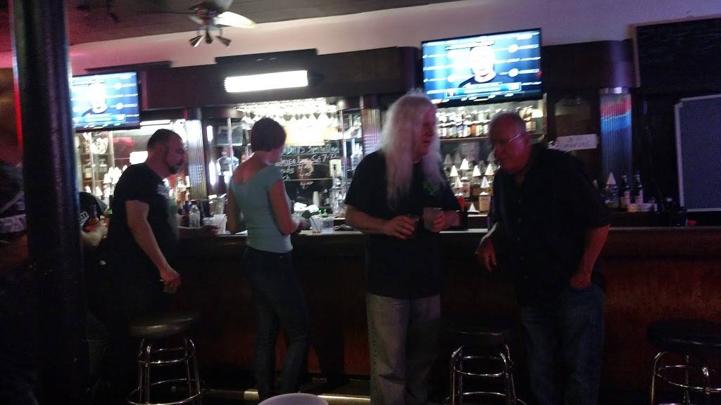 StoneHouse Bar Detroit | restaurant | 19803 Ralston St, Detroit, MI 48203, USA | 3137259500 OR +1 313-725-9500