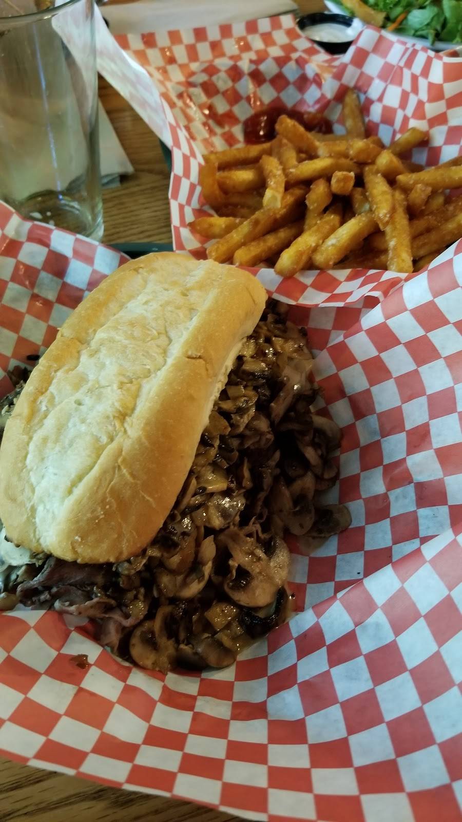 Grizzlys Pub & Grub | restaurant | 8331 Grizzly Flat Rd, Somerset, CA 95684, USA | 5303032136 OR +1 530-303-2136