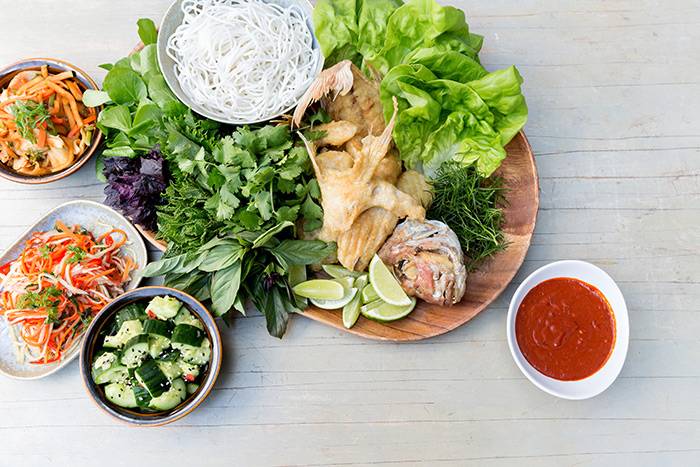 Pacific Hideaway | restaurant | 500 Pacific Coast Hwy, Huntington Beach, CA 92648, USA | 7149654448 OR +1 714-965-4448