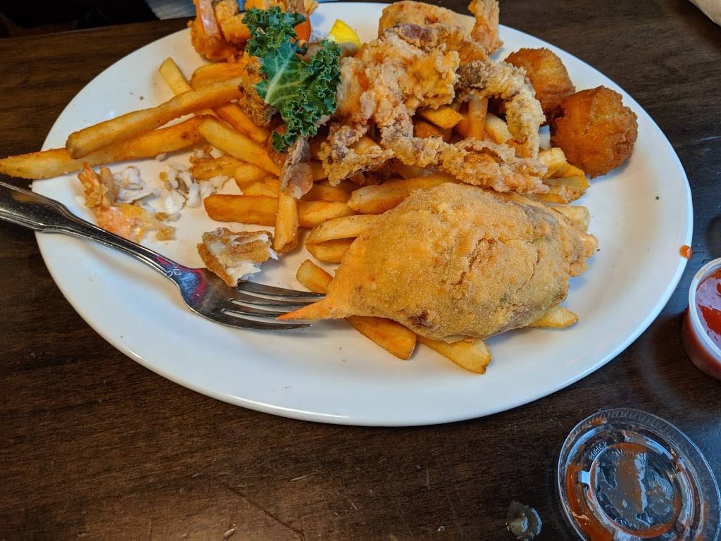 Ralph & Kacoos | restaurant | 5055 Eastex Fwy, Beaumont, TX 77706, USA | 4098950099 OR +1 409-895-0099