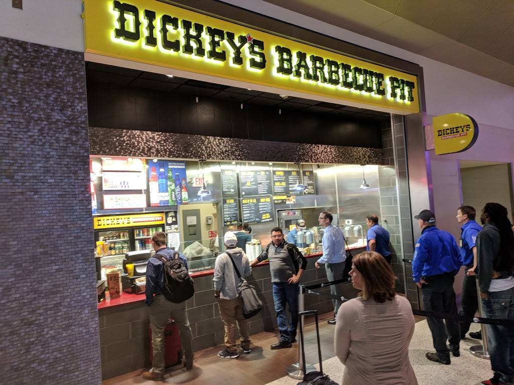 Dickeys Barbecue Pit | restaurant | Dallas Love Field Airport (DAL), 8006 Cedar Springs Road, Dallas, TX 75235, USA | 2143587277 OR +1 214-358-7277