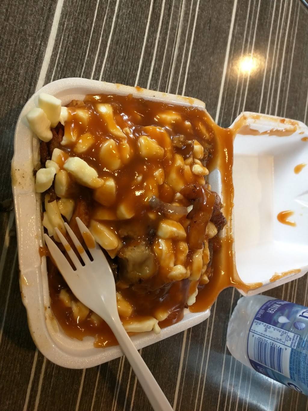 Pataterie DC | restaurant | 1341 Montée Hope, Sainte-Clotilde-de-Châteauguay, QC J0L 1W0, Canada | 4508260407 OR +1 450-826-0407