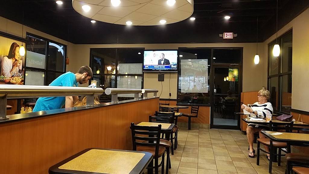 Burger King | restaurant | 3630 Wedgewood Ln, Lady Lake, FL 32162, USA | 3522596392 OR +1 352-259-6392