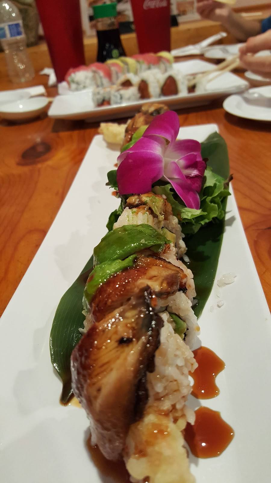 Crazy King Kong Sushi | restaurant | 215 N Moorpark Rd, Thousand Oaks, CA 91360, USA | 8054967106 OR +1 805-496-7106