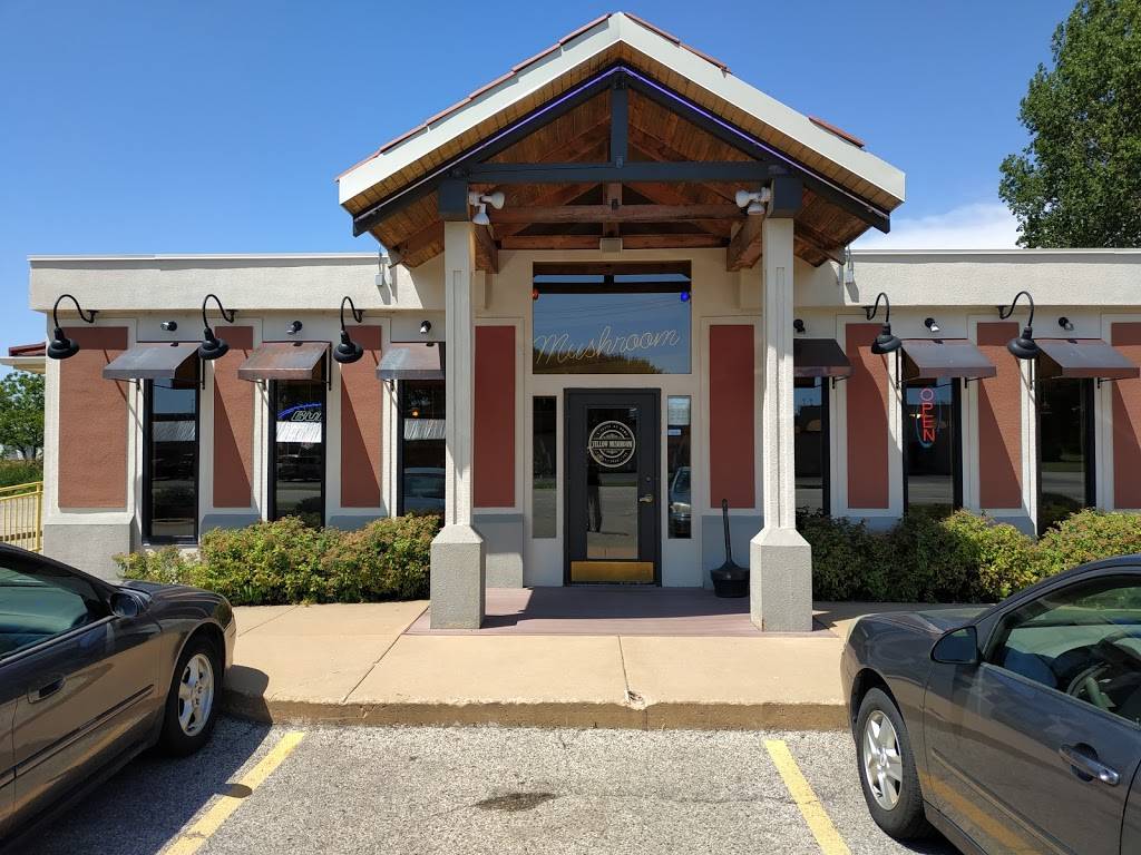 Yellow Mushroom Pizza | restaurant | 1208 S State St, Waseca, MN 56093, USA | 5078355000 OR +1 507-835-5000