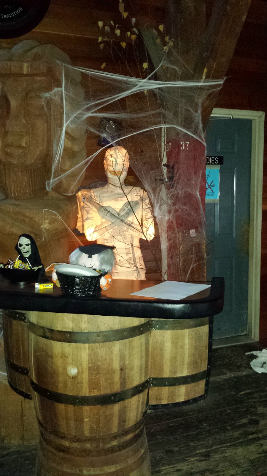 Woodys Bar | restaurant | 2 Industrial Park Rd, Greenville Junction, ME 04442, USA | 2076952488 OR +1 207-695-2488