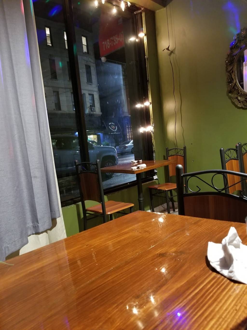 Ruammit Thai | restaurant | 742 Nostrand Ave, Brooklyn, NY 11216, USA | 7189287797 OR +1 718-928-7797