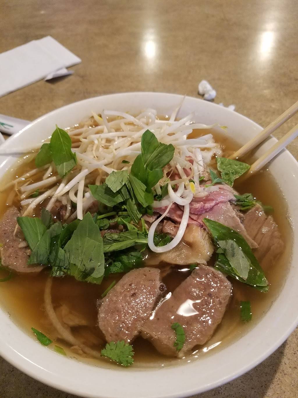 Unphởgettable | restaurant | 66 S Dobson Rd, Mesa, AZ 85202, USA | 4808352298 OR +1 480-835-2298