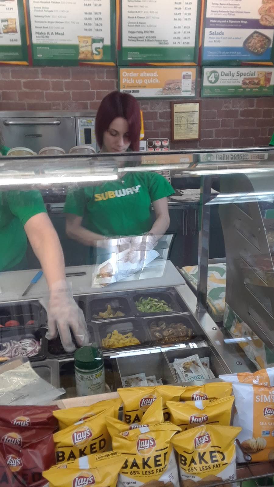 Subway Restaurants | restaurant | 414 Gallatin Road South, Madison, TN 37115, USA | 6158654734 OR +1 615-865-4734