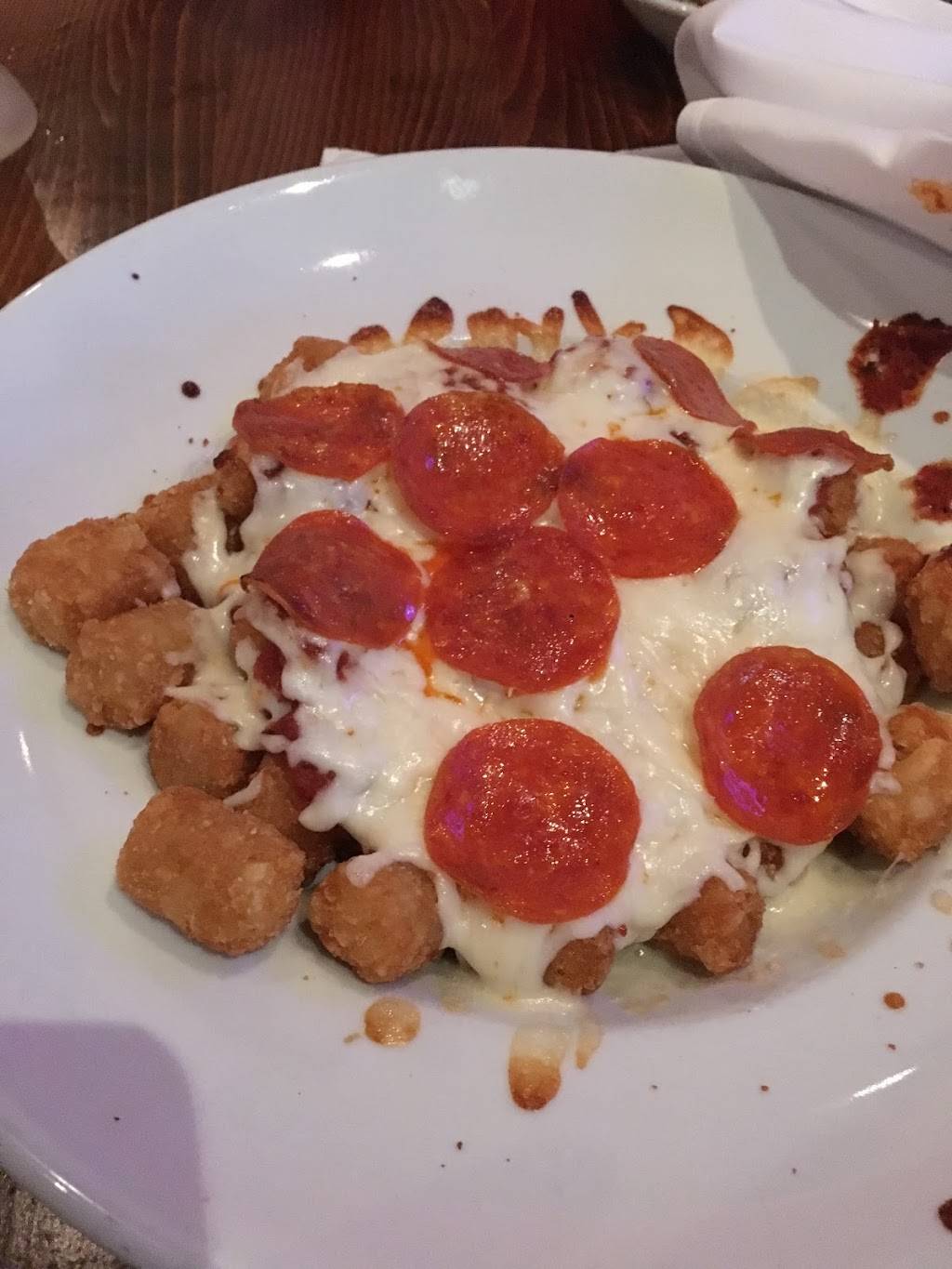 Alonsos | restaurant | 415 W Cold Spring Ln, Baltimore, MD 21210, USA | 4102353433 OR +1 410-235-3433