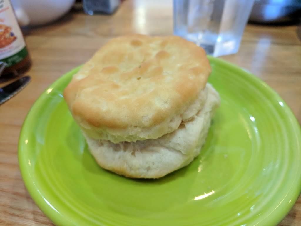 J Christophers East Lake | restaurant | 2100 Roswell Rd STE 2116, Marietta, GA 30062, USA | 7706272499 OR +1 770-627-2499