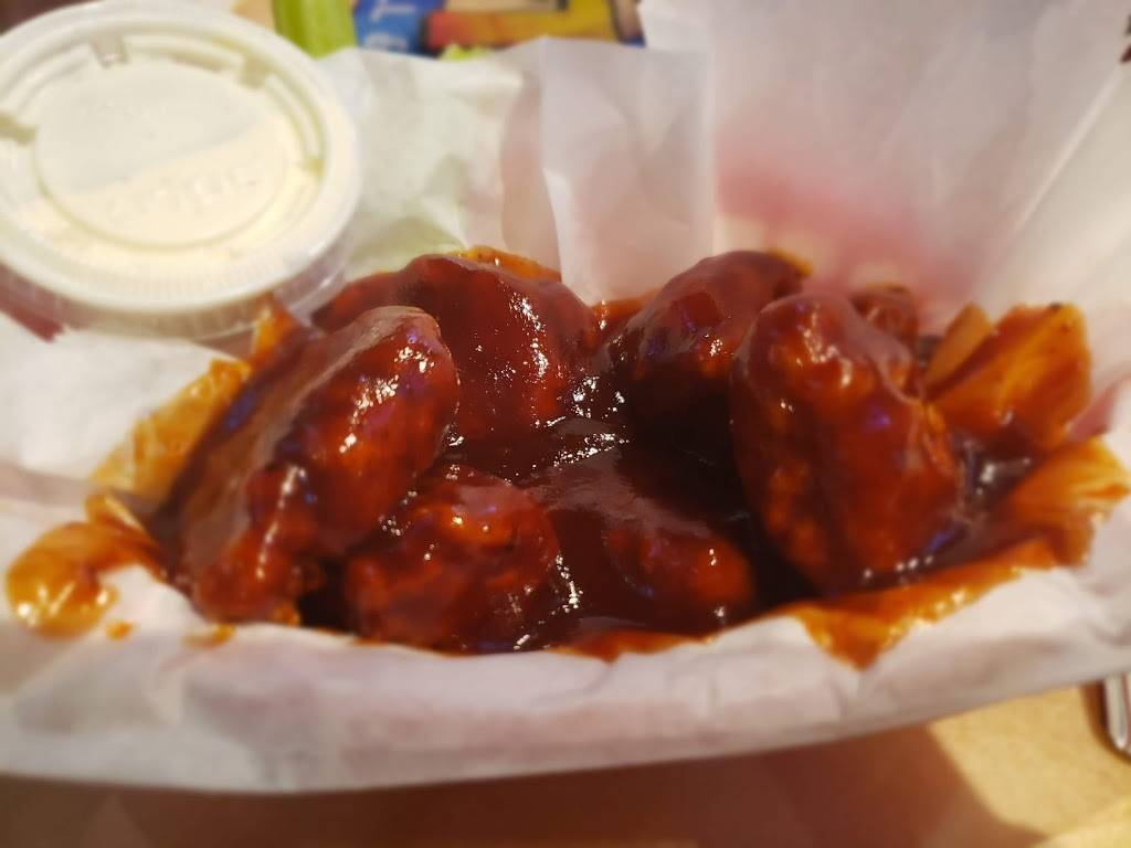 Wings Etc. | restaurant | 2541 IN-44, Shelbyville, IN 46176, USA | 3172184573 OR +1 317-218-4573