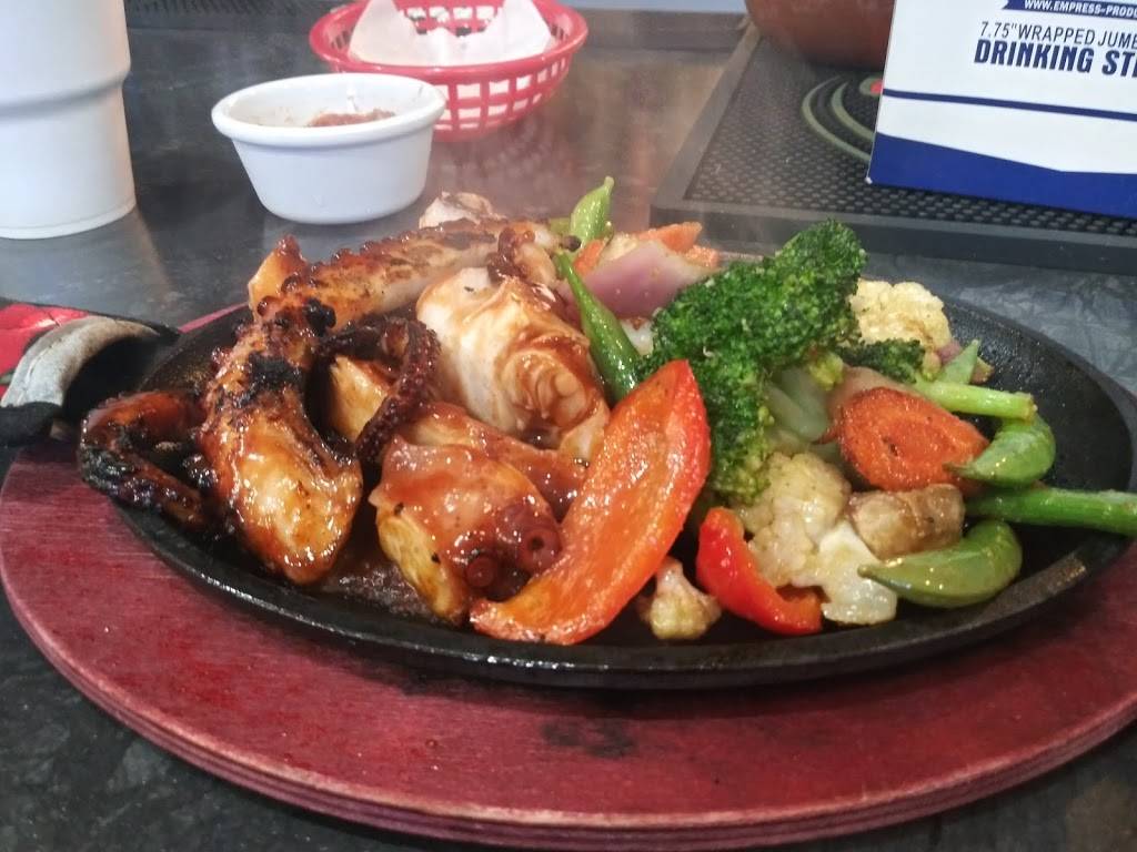 El Nuevo 7 Mares | restaurant | Green Bay, WI 54302, USA | 9209405372 OR +1 920-940-5372