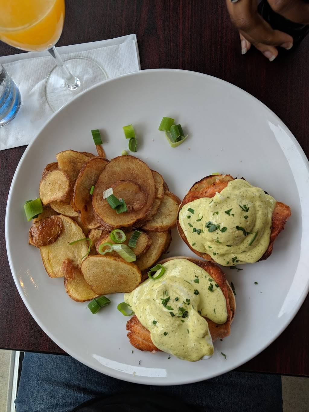 The Corner Joint | restaurant | 65 E College St, Oberlin, OH 44074, USA | 4407747977 OR +1 440-774-7977