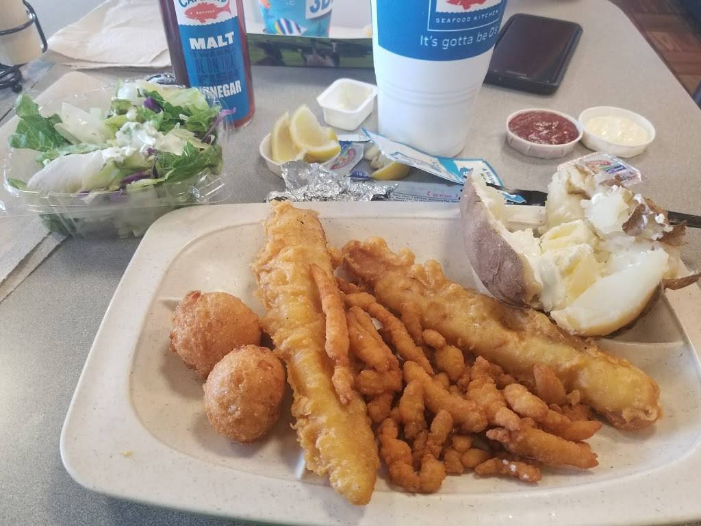 Captain Ds | restaurant | 649 Carlyle Ave, Belleville, IL 62221, USA | 6182352001 OR +1 618-235-2001