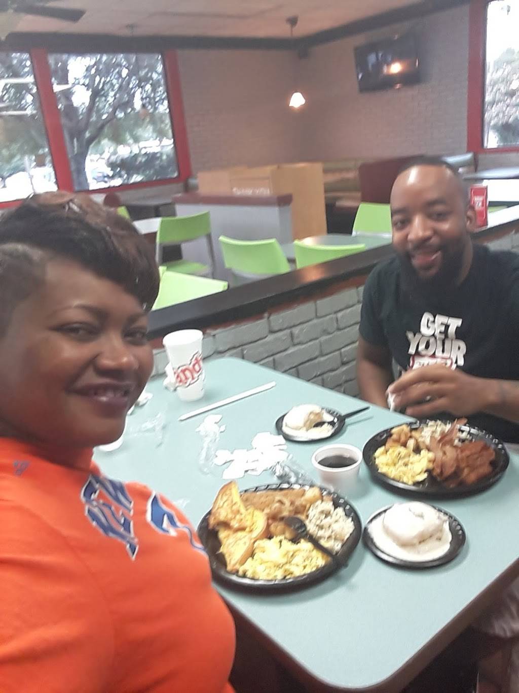 Grandys | restaurant | 3738 Marvin D Love Fwy, Dallas, TX 75224, USA | 2143711613 OR +1 214-371-1613