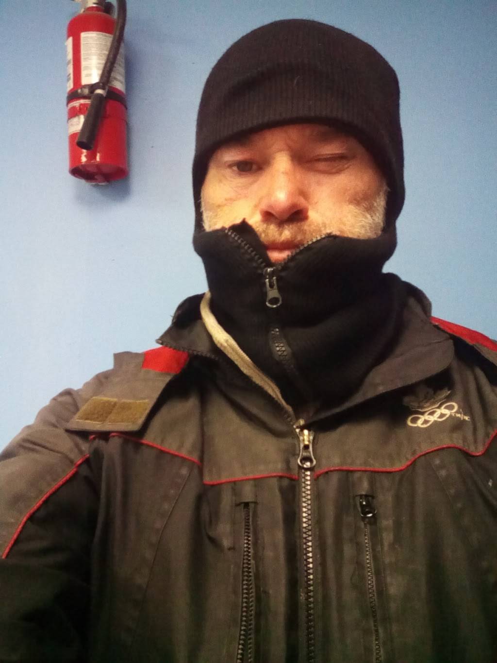 Wendys | restaurant | 3411 Mavis Rd, Mississauga, ON L5C 1T7, Canada | 9052767447 OR +1 905-276-7447