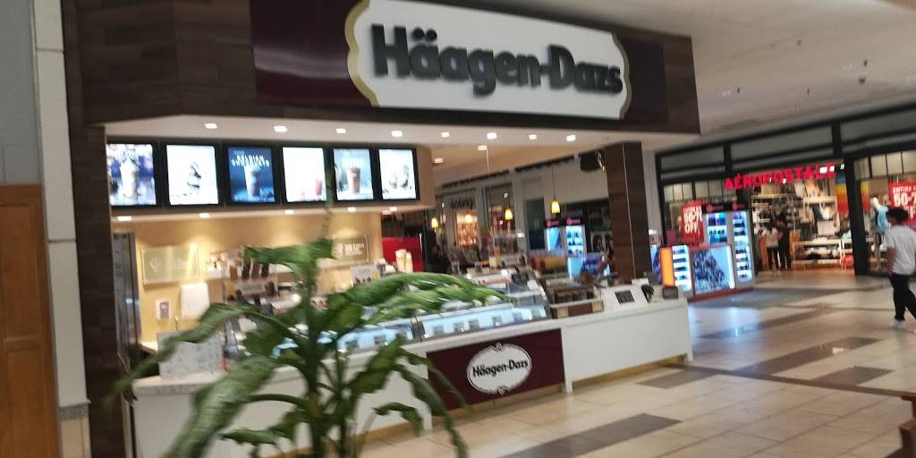Haagen Dazs Oak Park Mall | restaurant | Oak Park Mall, 11301 W 95th St, Overland Park, KS 66214, USA | 8007670120 OR +1 800-767-0120