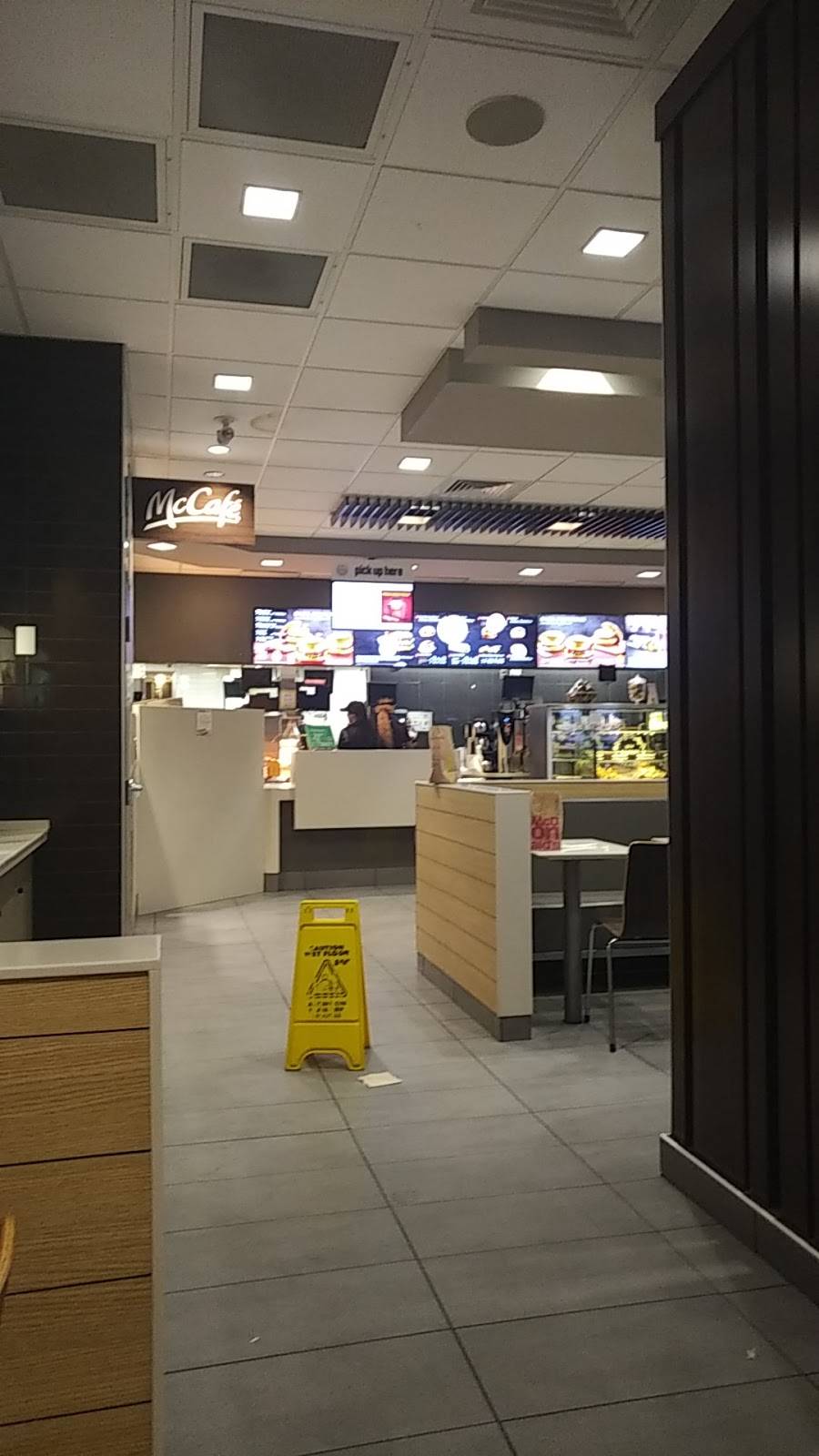 McDonalds | cafe | 9485 Mississauga Rd, Brampton, ON L6X 0Z8, Canada | 9058748139 OR +1 905-874-8139