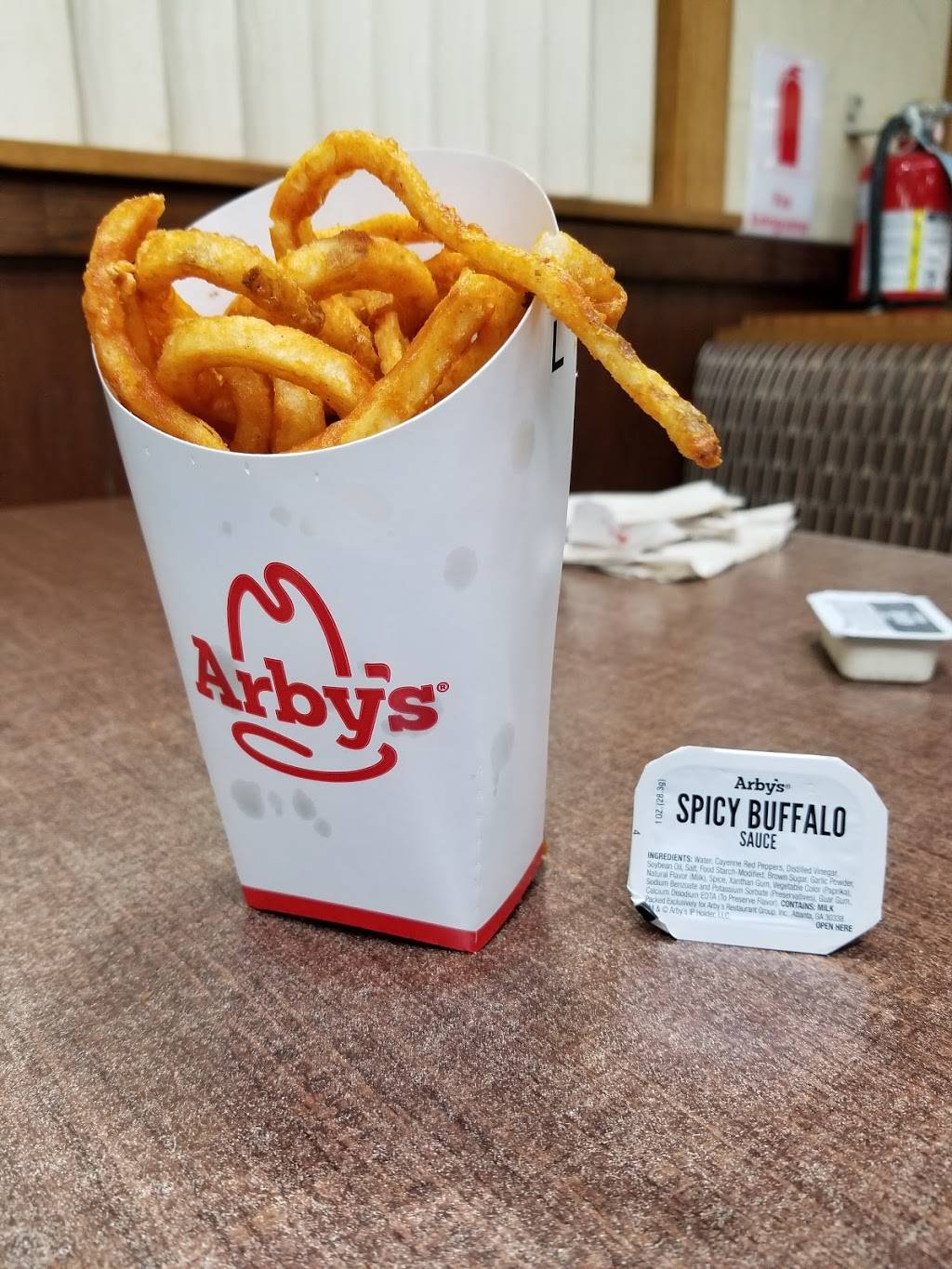 Arbys | restaurant | 20 Commerce Dr, Milroy, PA 17063, USA | 7176672150 OR +1 717-667-2150