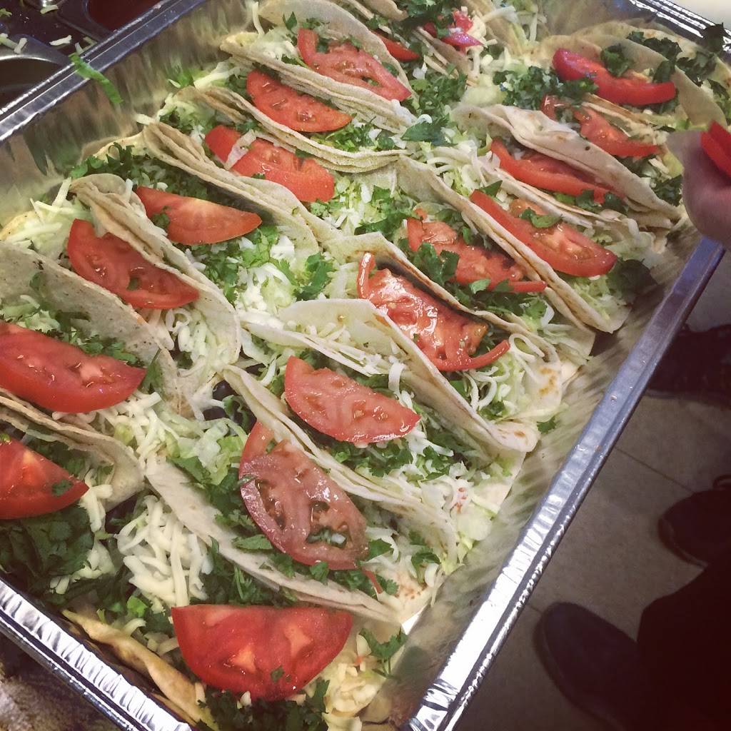 Grande Jakes Fresh Mexican Grill | restaurant | 799 S Buffalo Grove Rd, Buffalo Grove, IL 60089, USA | 8475208220 OR +1 847-520-8220