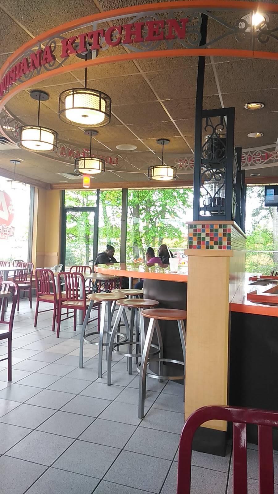 Popeyes Louisiana Kitchen | restaurant | 6553 Tara Blvd, Jonesboro, GA 30236, USA | 7704778084 OR +1 770-477-8084