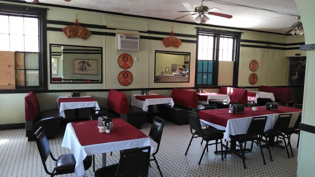 Asian Kitchen | restaurant | 106 E Central Ave, Raeford, NC 28376, USA | 9108757500 OR +1 910-875-7500