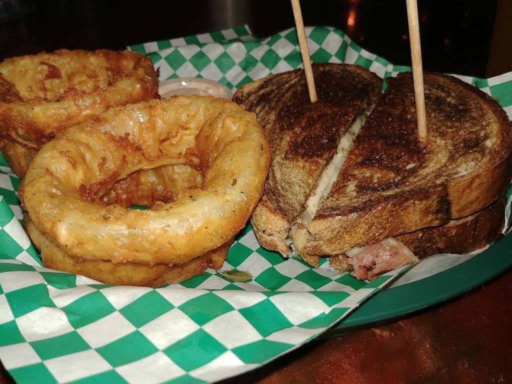 The Outpost | restaurant | 5044 NE Parvin Rd, Kansas City, MO 64117, USA | 8164542228 OR +1 816-454-2228