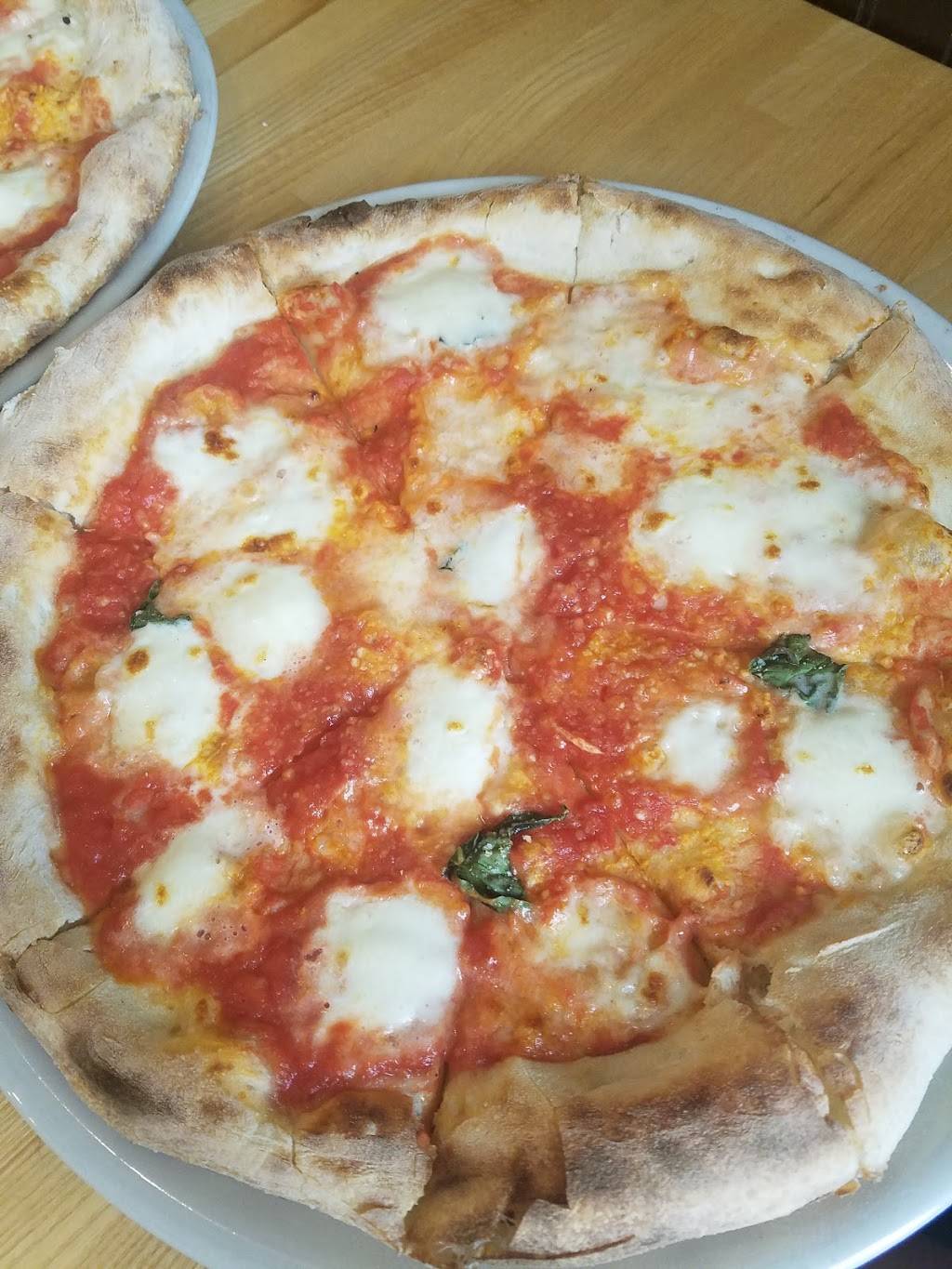 Ducas Neapolitan Pizza | restaurant | 236 E Cheyenne Mountain Blvd, Colorado Springs, CO 80906, USA | 7192478830 OR +1 719-247-8830