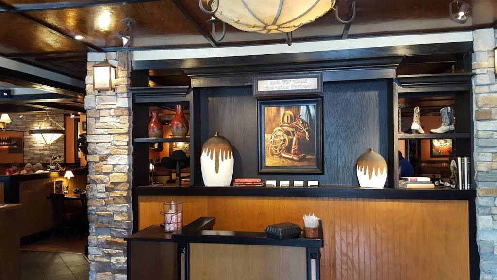 LongHorn Steakhouse | meal takeaway | 2901 NW Federal Hwy, Jensen Beach, FL 34957, USA | 7726927922 OR +1 772-692-7922