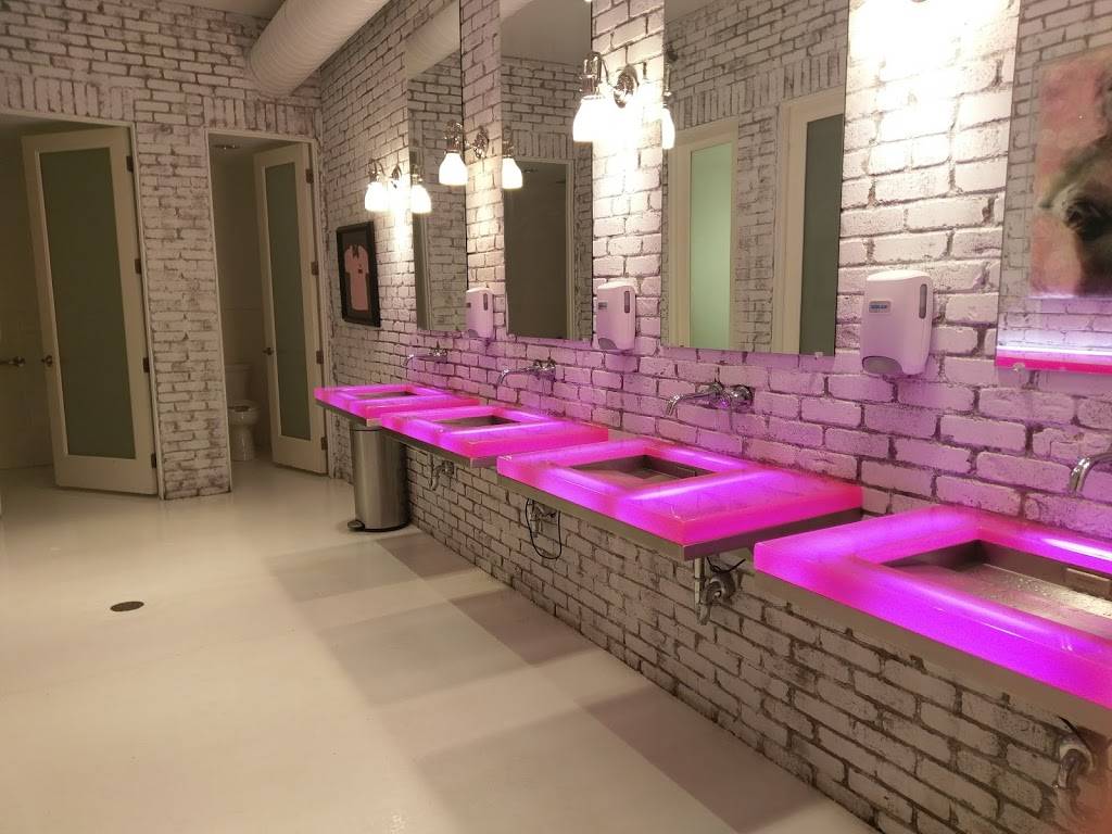 The Foundry Cinema & Bowl | restaurant | 22 Second St, Fraser, CO 80442, USA | 9703637161 OR +1 970-363-7161