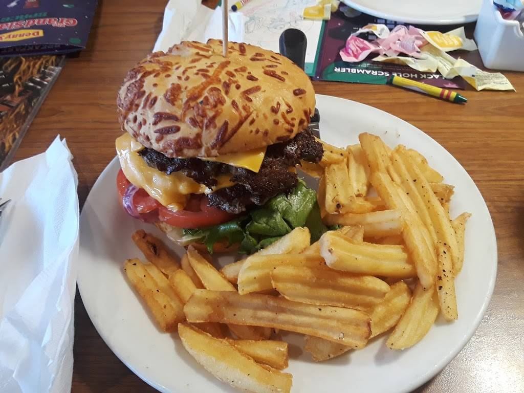 Dennys | restaurant | 63960 20th Ave, North Palm Springs, CA 92258, USA | 7602511052 OR +1 760-251-1052