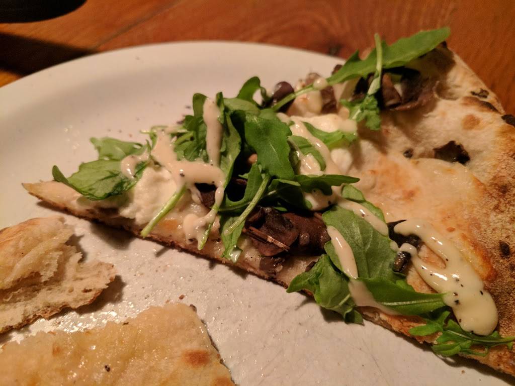 Rivermont Pizza | restaurant | 2496 Rivermont Ave, Lynchburg, VA 24503, USA | 4348462877 OR +1 434-846-2877