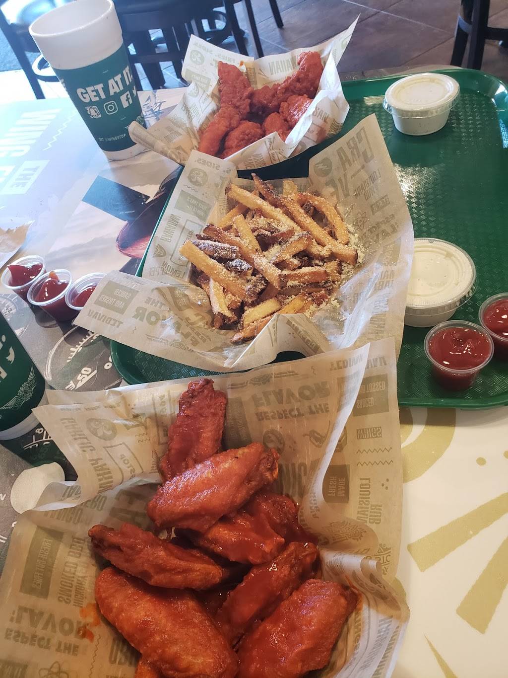 Wingstop | restaurant | 12014 E Colonial Dr, Orlando, FL 32826, USA | 4077203600 OR +1 407-720-3600