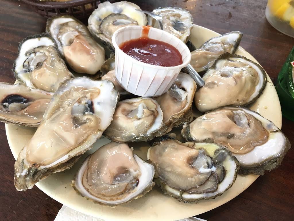 Captain Toms Seafood & Oyster | restaurant | 20525 Katy Fwy, Katy, TX 77450, USA | 2818296407 OR +1 281-829-6407