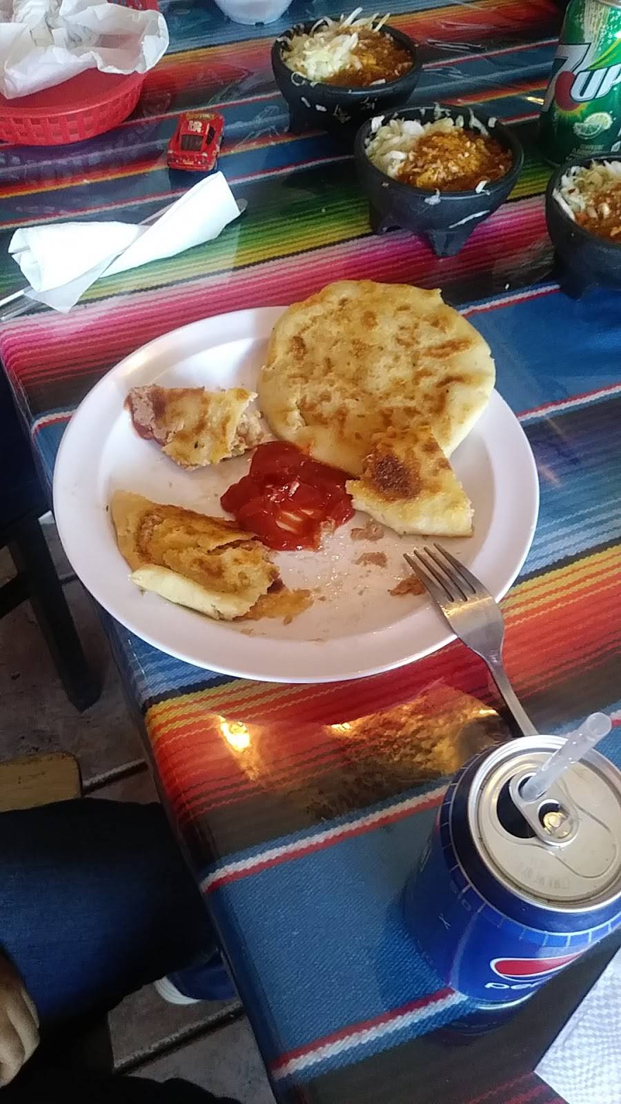 Arambulas Taqueria Mexican Restaurant | restaurant | 1044 O St, Firebaugh, CA 93622, USA | 5596592340 OR +1 559-659-2340