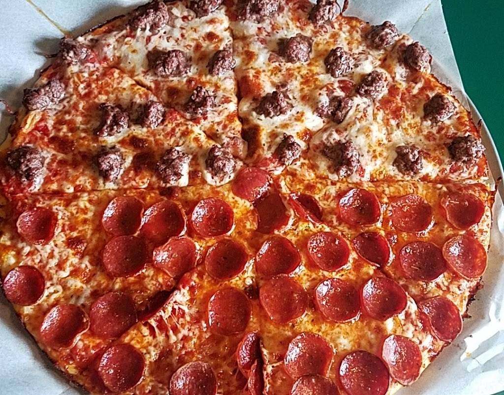 Pats Pizza in Hampden, ME | restaurant | 662 Main Rd N, Hampden, ME 04444, USA | 2079476488 OR +1 207-947-6488