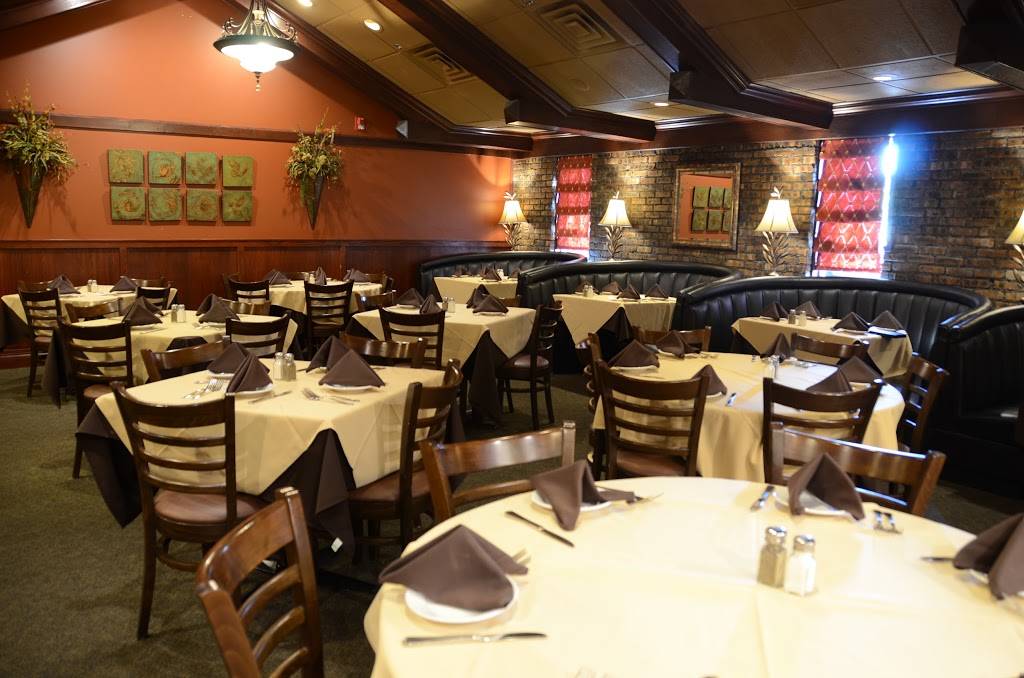 Coopers Corner | night club | 27W150 Roosevelt Rd, Winfield, IL 60190, USA | 6306902668 OR +1 630-690-2668