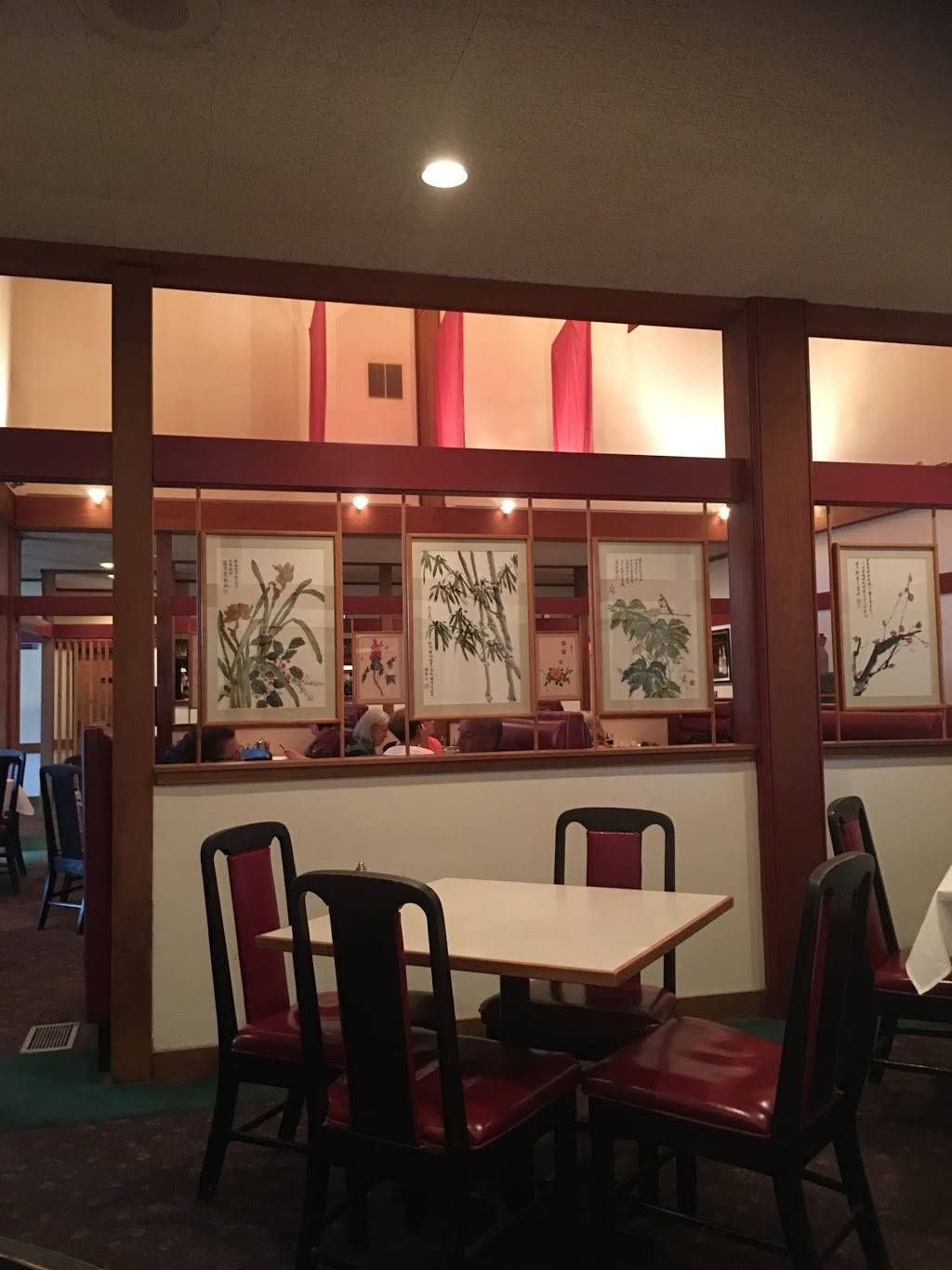 Mandarin Garden House | restaurant | 106 Mall Dr, Normal, IL 61761, USA | 3094541118 OR +1 309-454-1118