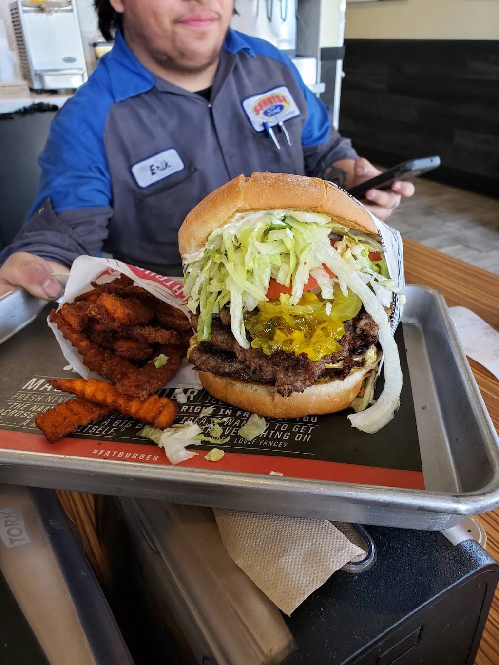 Fatburger & Buffalos Express | restaurant | 10067 Sierra Ave, Fontana, CA 92335, USA | 9093563699 OR +1 909-356-3699