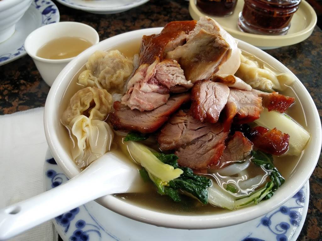 Mr Fong BBQ & Noodles | restaurant | 950 King Dr #101, Daly City, CA 94015, USA | 6508788882 OR +1 650-878-8882