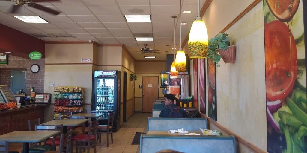 Subway | restaurant | Casa Banco Shopping Center, 5020 N 35th Ave Suite 102, Phoenix, AZ 85017, USA | 6022420067 OR +1 602-242-0067